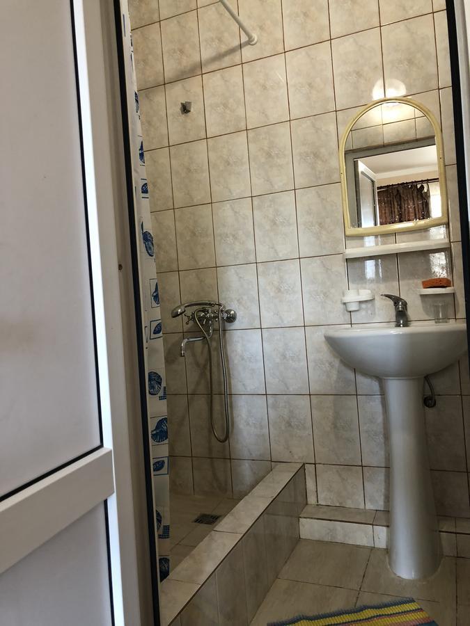 Cafe-Hotel Assir Πιτσούντα Εξωτερικό φωτογραφία