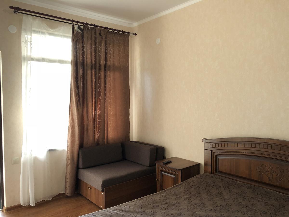 Cafe-Hotel Assir Πιτσούντα Εξωτερικό φωτογραφία